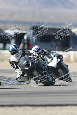 media/Sep-20-2025-Race Pace (Sat) [[d4e1b33f4d]]/Verified/Turn 2 (920am)/